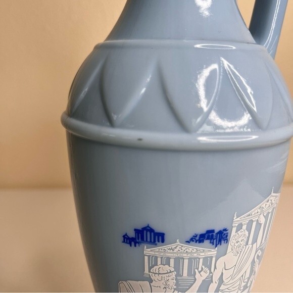 Vintage 1961 Jim Beam Grecian Style Blue Milk Glass Decanter Cork Lid Plato - Picture 4 of 13